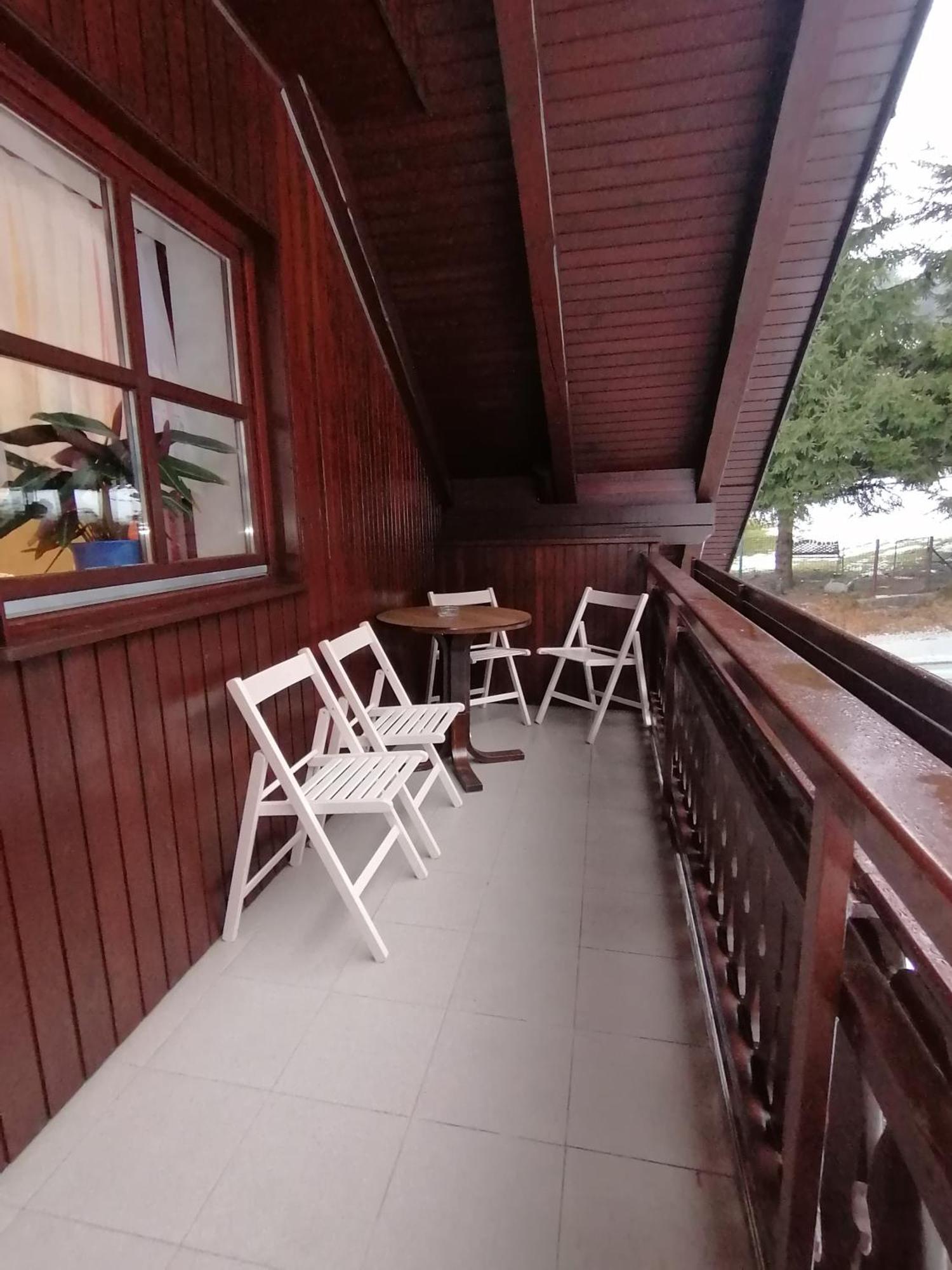 Apartma Cvrsta Trojka Йесенице Екстериор снимка